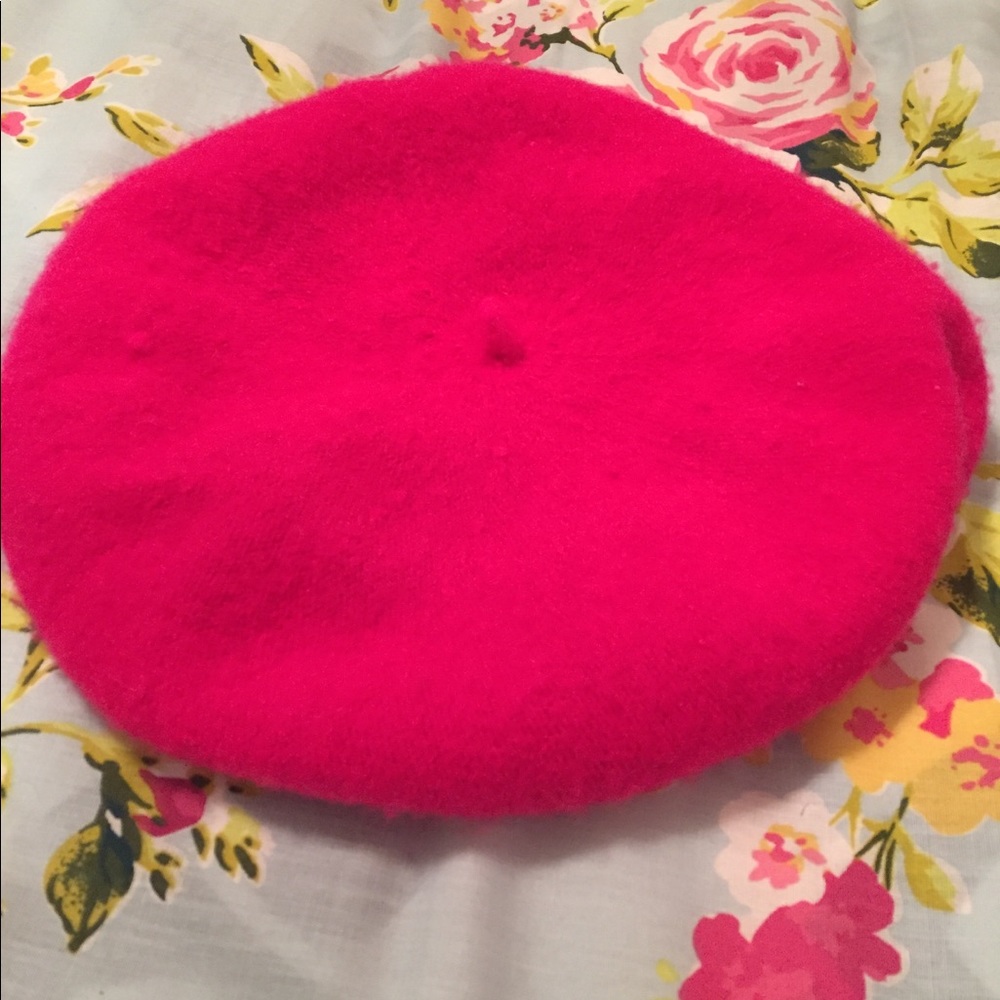 a raspberry beret